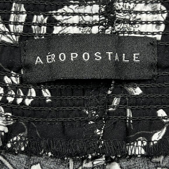 Aeropostale Wide Leg Floral Black White Flowy Crop Pants Smocked Waist Size XL - Picture 6 of 7